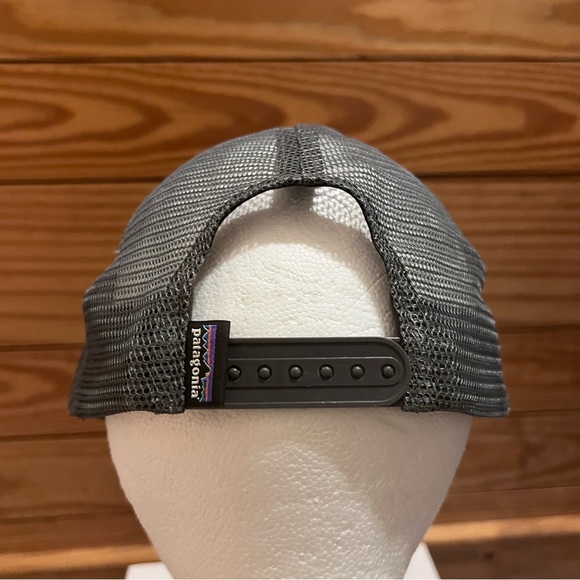 Patagonia Fitz Roy Bear Snapback Mesh Trucker Hat Cap Logo Adjustable Mesh - Picture 3 of 8